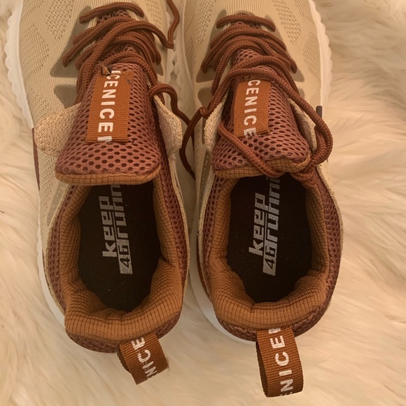 Mens sneakers - Picture 2 of 7